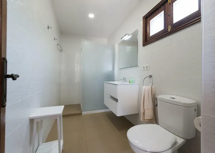 2br House - Solarium & Shower Terrace - 13